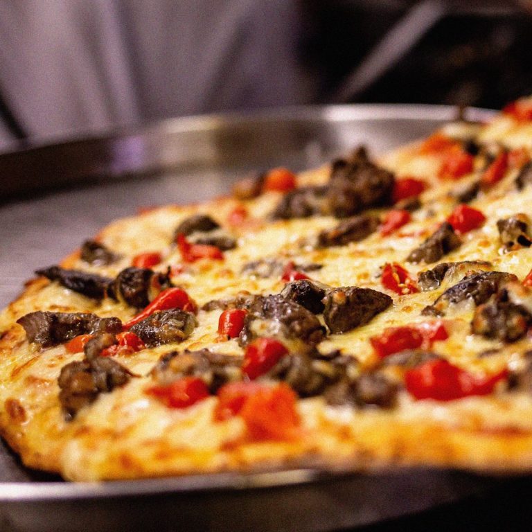 117254918 4481113481913822 6690170346393244117 o 768x768