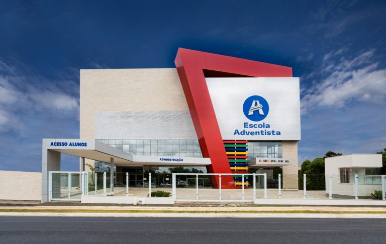 79911468 155087879233390 3480928486393118720 o 768x486