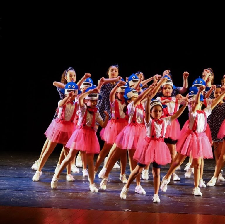 98005283 3009120385838090 6381673901176389632 n 768x766